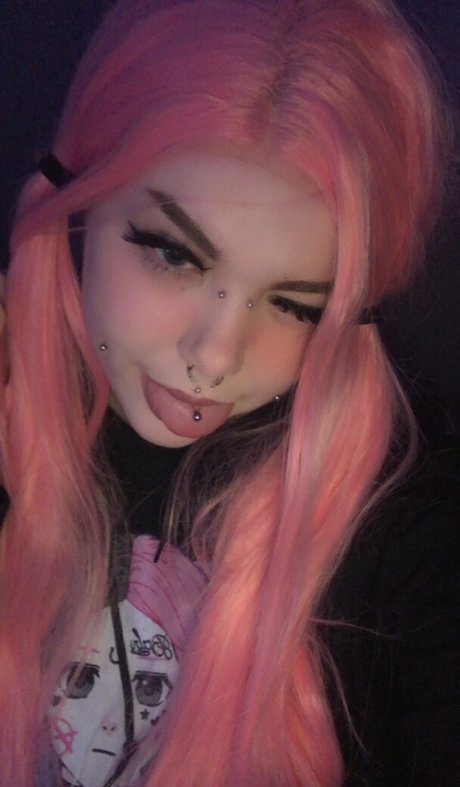 saveniarose is on onlyfans