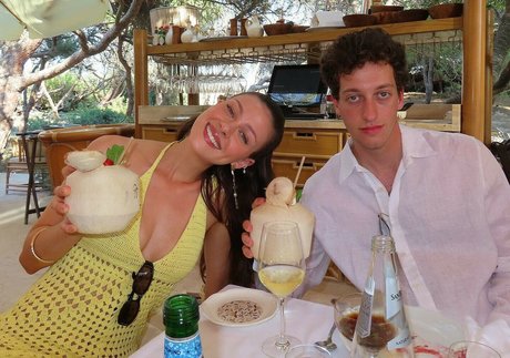 Nicola Peltz only fans nude