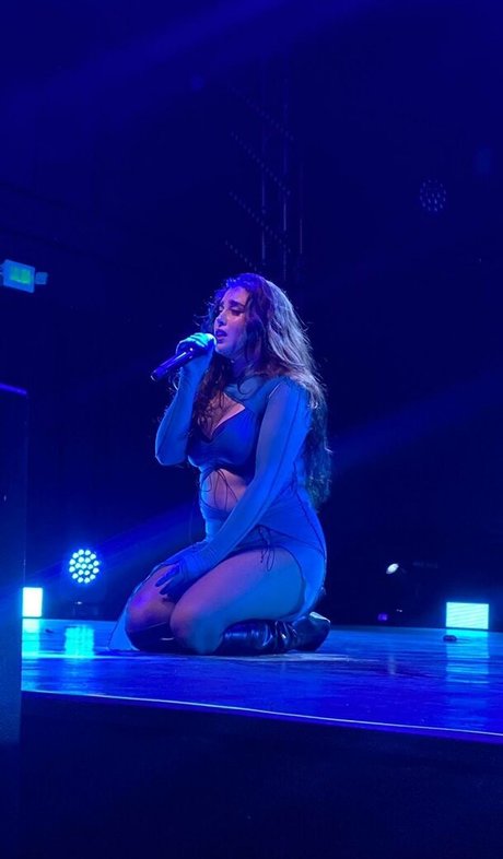 Lauren Jauregui strip onlyfans
