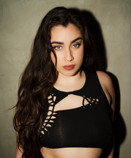 Lauren Jauregui onlyfans leaks