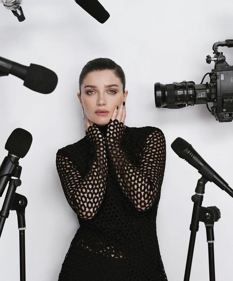 Eve Hewson onlyfans x