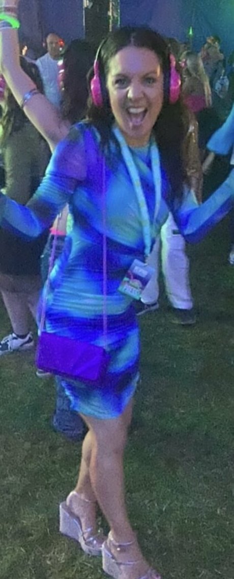 Laura Tobin onlyfans images