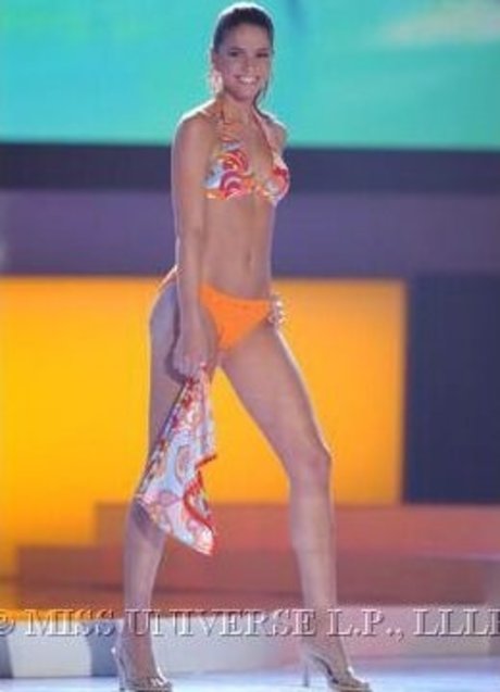 Shelley Hennig leaked onlyfans sex