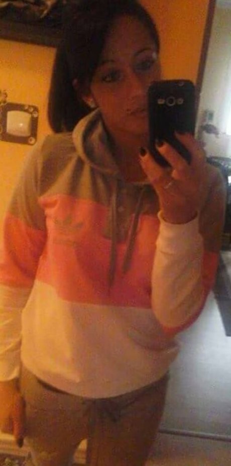 Gabriele Oliveira free onlyfans