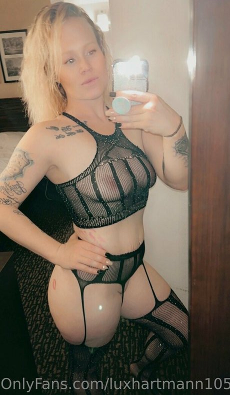 luxhartmann10527 only fans leaks porn