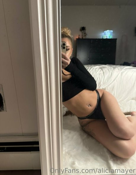 aliciamayer leaked onlyfans nudes