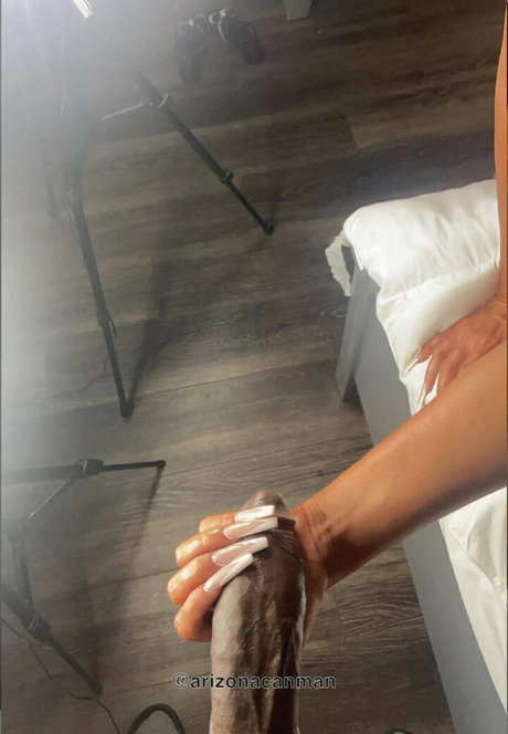 Alyssa Adelene nude onlyfans pics