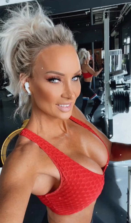 Disco Mammi onlyfans nude leaked