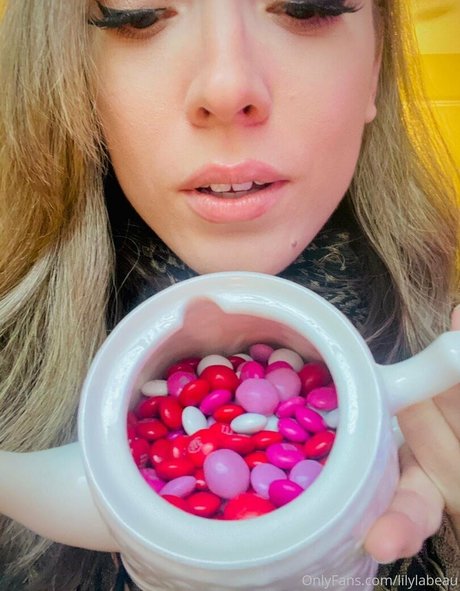 lilylabeau onlyfans leams