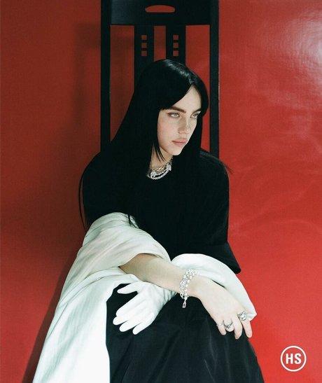 discord onlyfans xxx portrait