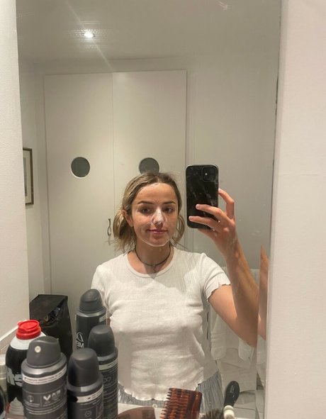 Ailish Morrison onlyfans x