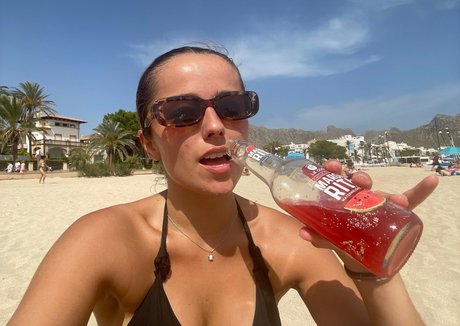 Ailish Morrison onlyfans tits