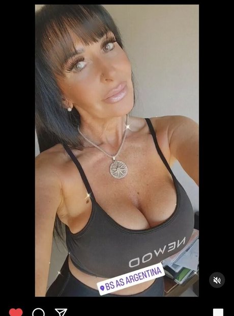 Marina Salazar onlyfans lesk