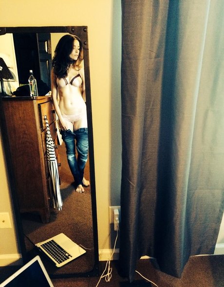 Abigail Spencer only fans leak