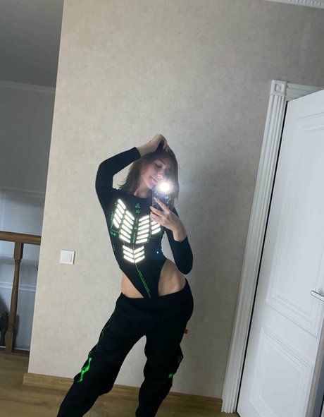 Zefirka natsuki nude onlyfans leaks