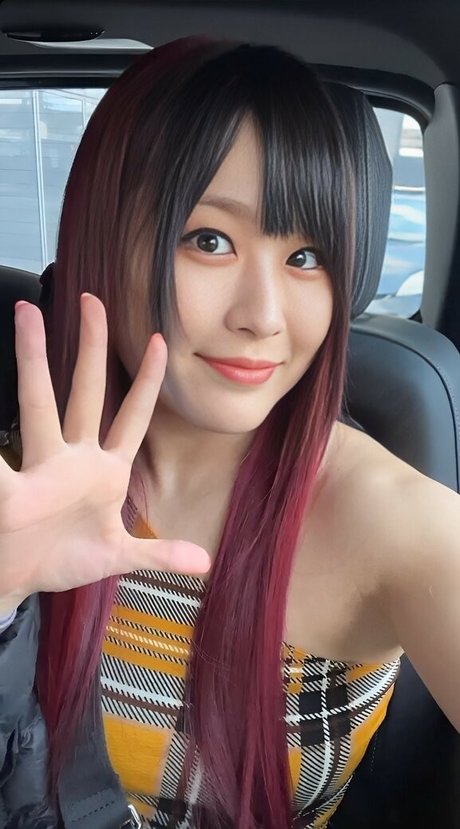 Iyo Sky onlyfans leaked tits