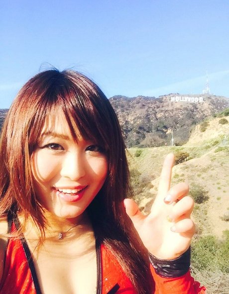 Iyo Sky onlyfans leak sex