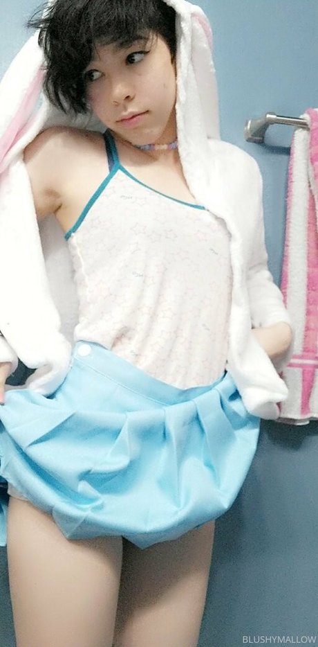 blushymallow onlyfans model
