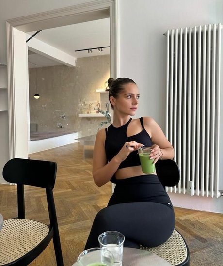 Jessy Hartel nude onlyfans pics