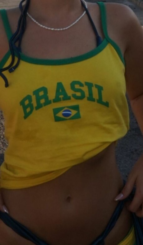 Jessy Hartel desnuda onlyfans