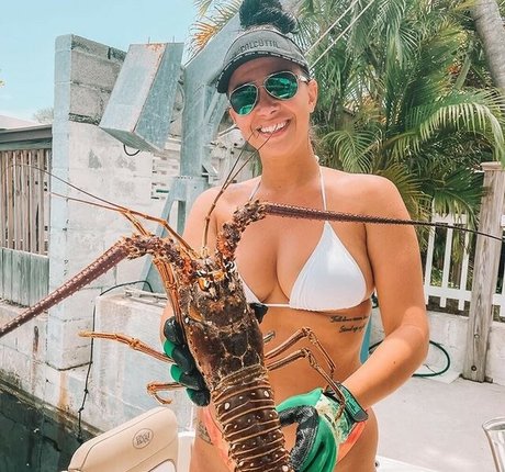 Philllybabyy onlyfans nude photos