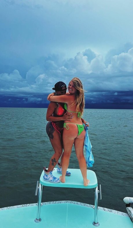 Philllybabyy free onlyfans