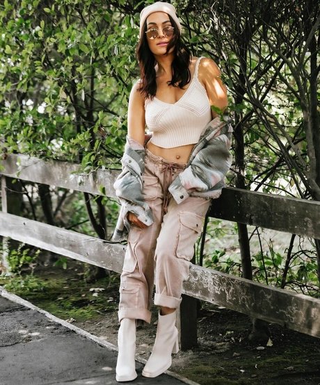 The Bella Twins_ strip onlyfans