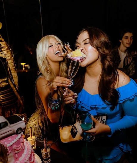 asian famous onlyfans sexy nude shots