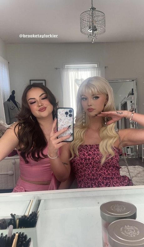 Loren Gray onlyfans striptease