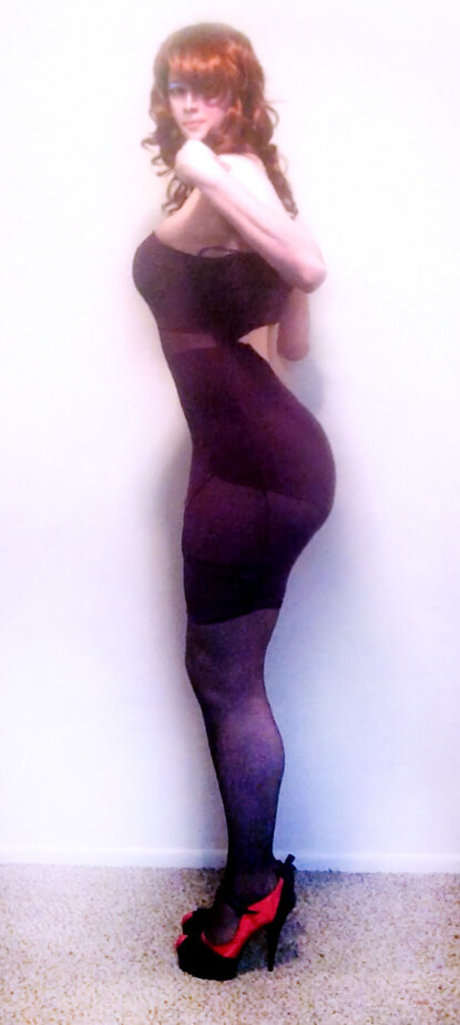 curvy blonde milf onlyfans pretty frame