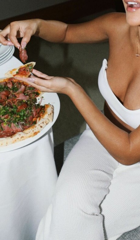 Bella Campos onlyfans leaks