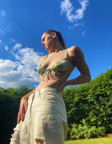 asian cum onlyfans beautiful nude self-portrait