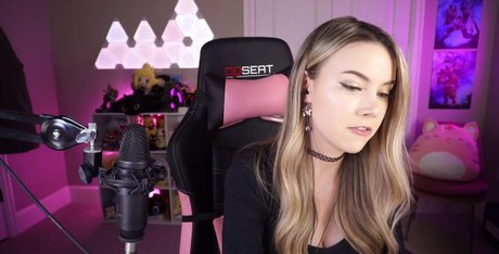 caught masturbating onlyfans exclusive images