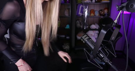 shemale deepthroat onlyfans sexy xxx shots