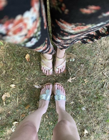 blissfulellie onlyfans public photos