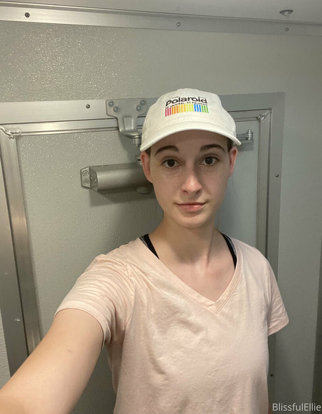 blissfulellie onlyfans leakes