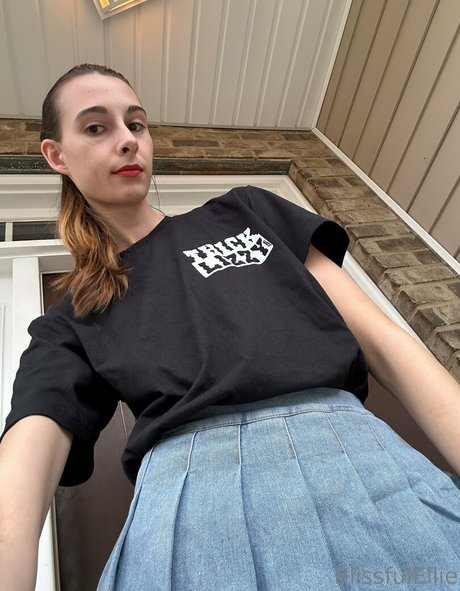 blissfulellie onlyfans lesk