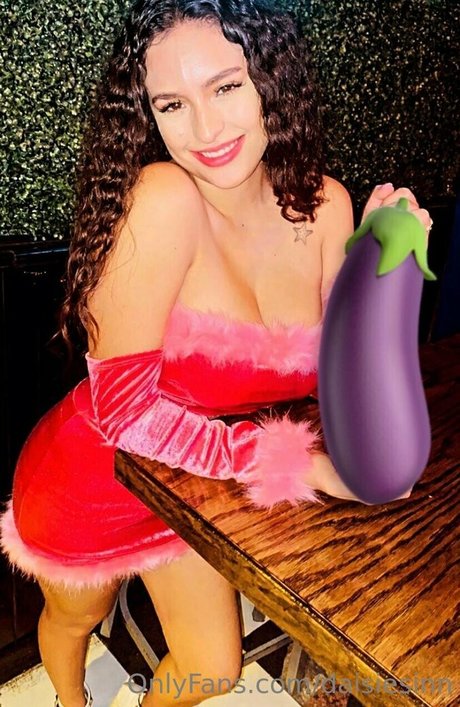 daisiesinn nudes leaked onlyfans
