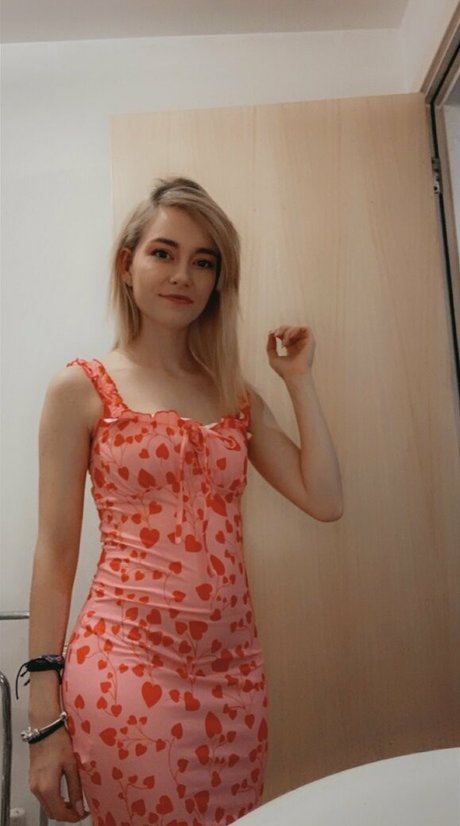 jerk off onlyfans sexy nude img