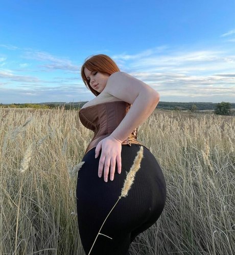 Anna Bernadina naked onlyfans pics