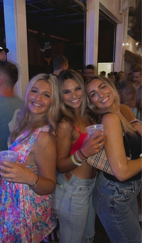 Angelina Cross onlyfans nude porn