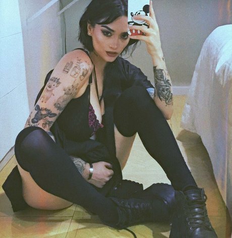 Delfi Peralta onlyfans leak