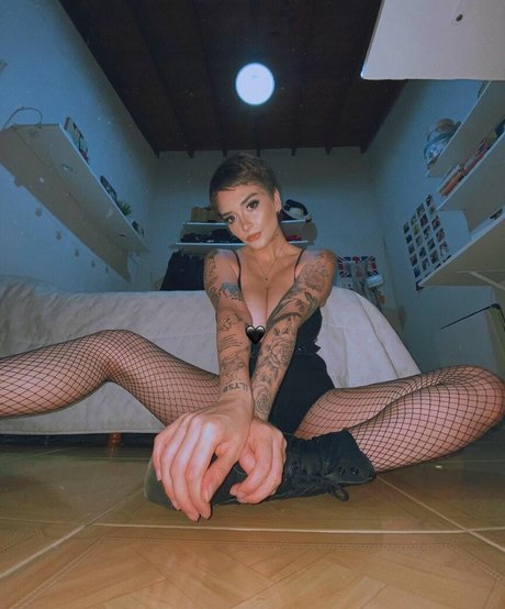 Delfi Peralta onlyfans leaks naked