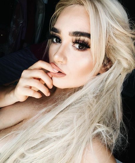 Delfi Peralta onlyfans leaj