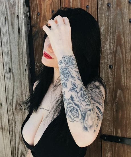 Delfi Peralta only fans review