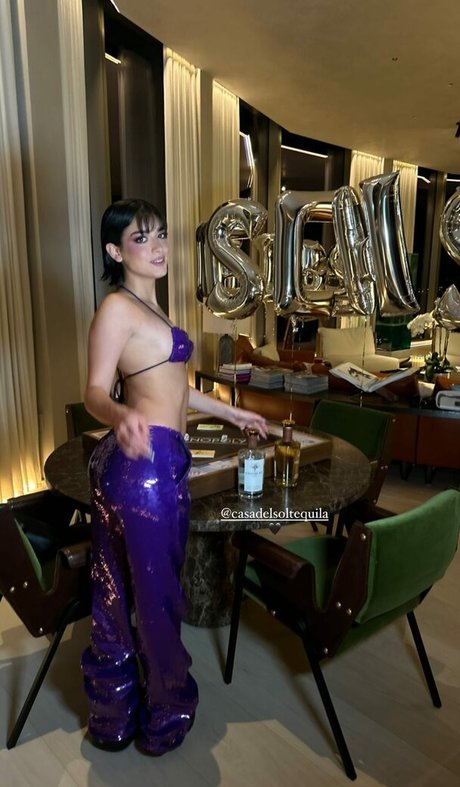 blonde trans onlyfans xxx frame