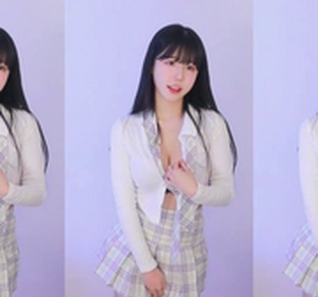 blonde young onlyfans art nude pics