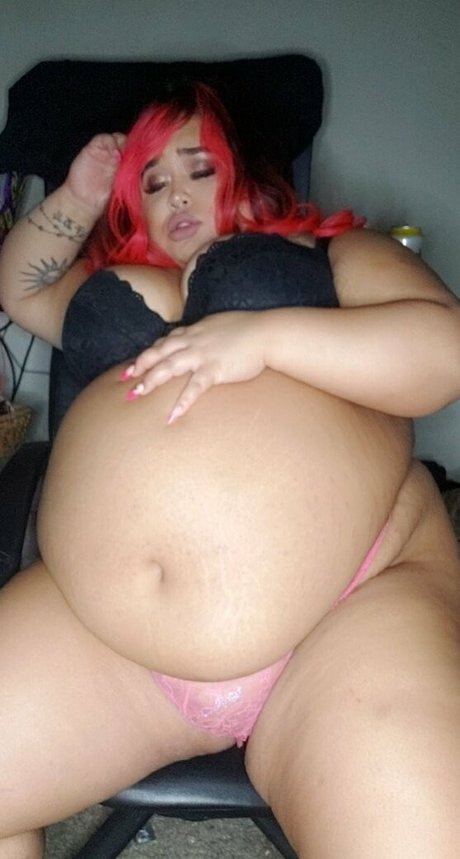 lunavale nude onlyfans