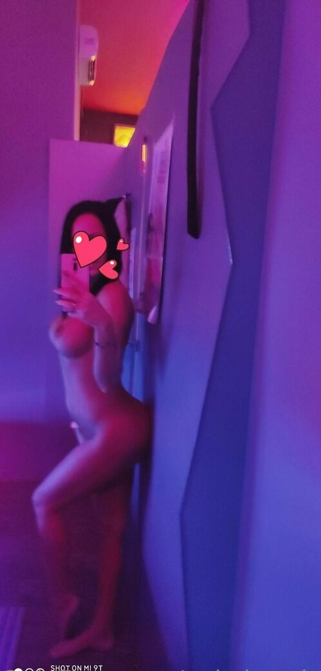 nykolerotic only fans sex