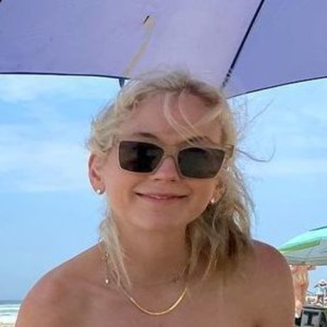 Emily Kinney onlyfans leaked